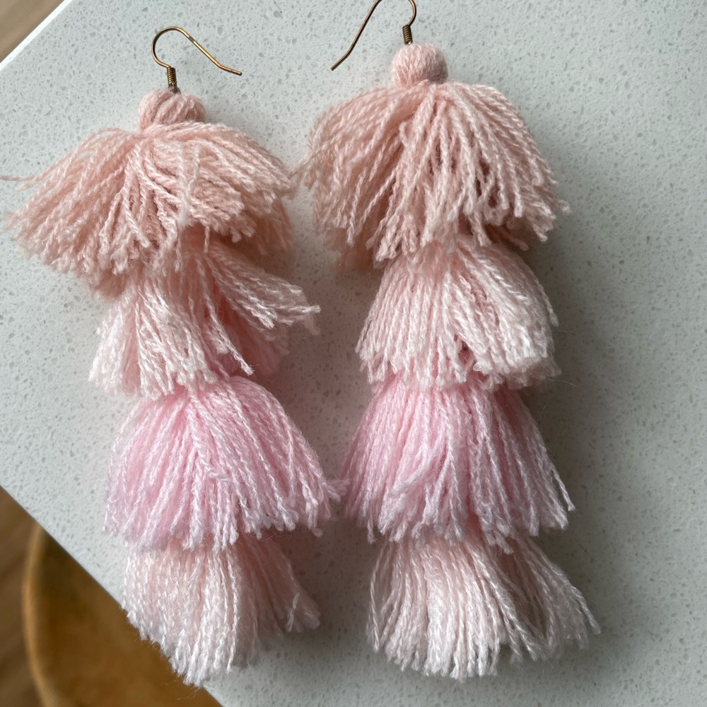 MISA Pom Pom pink earrings